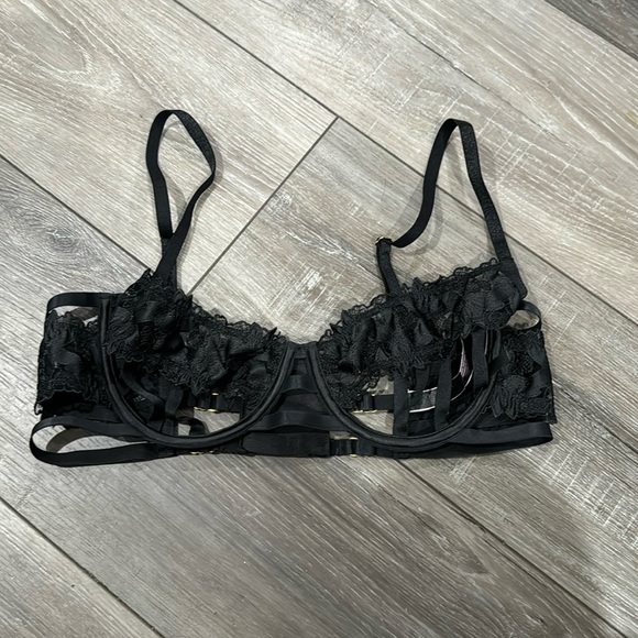 Victoria's Secret Other - NWOT! Victoria Secret Black Lace Bra